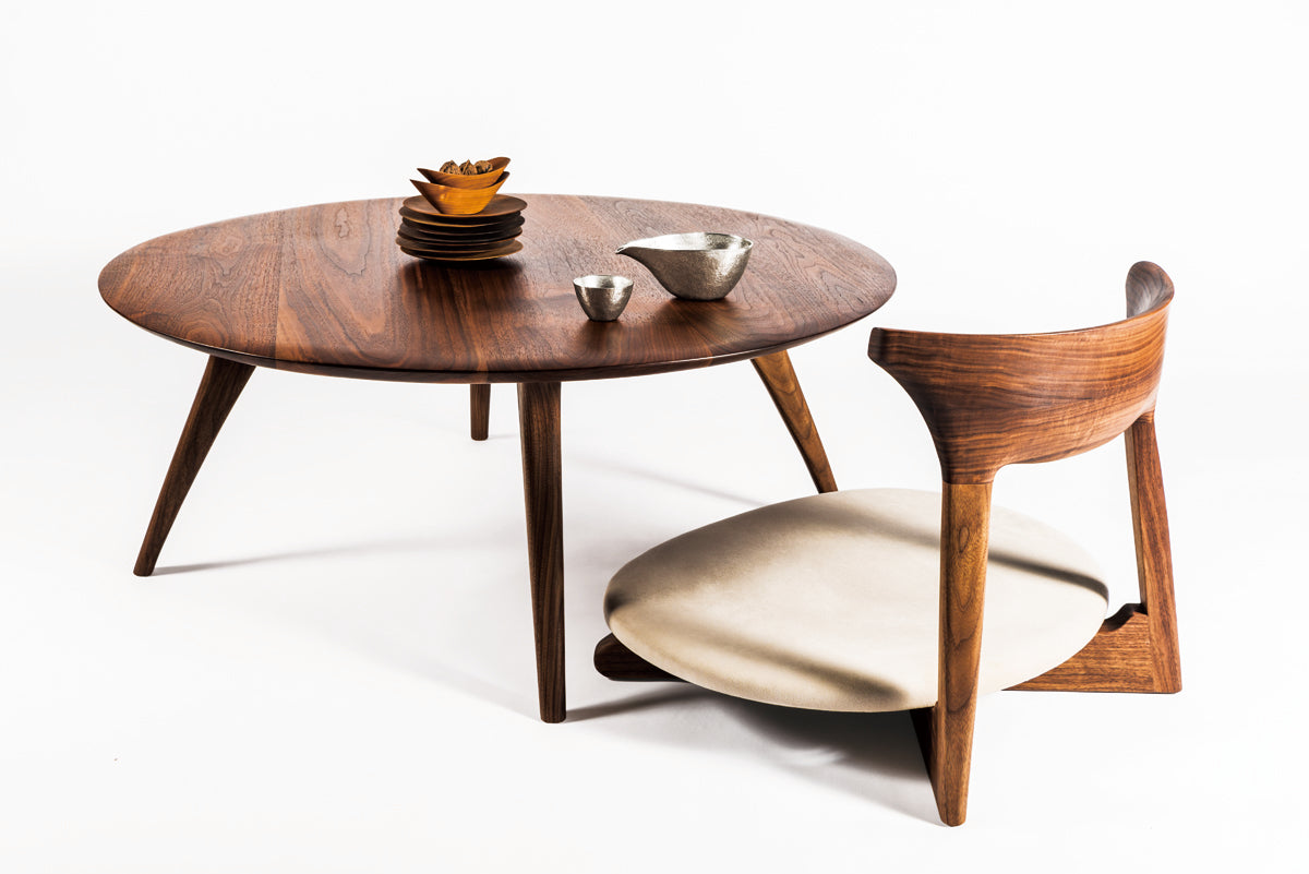 Circle low table