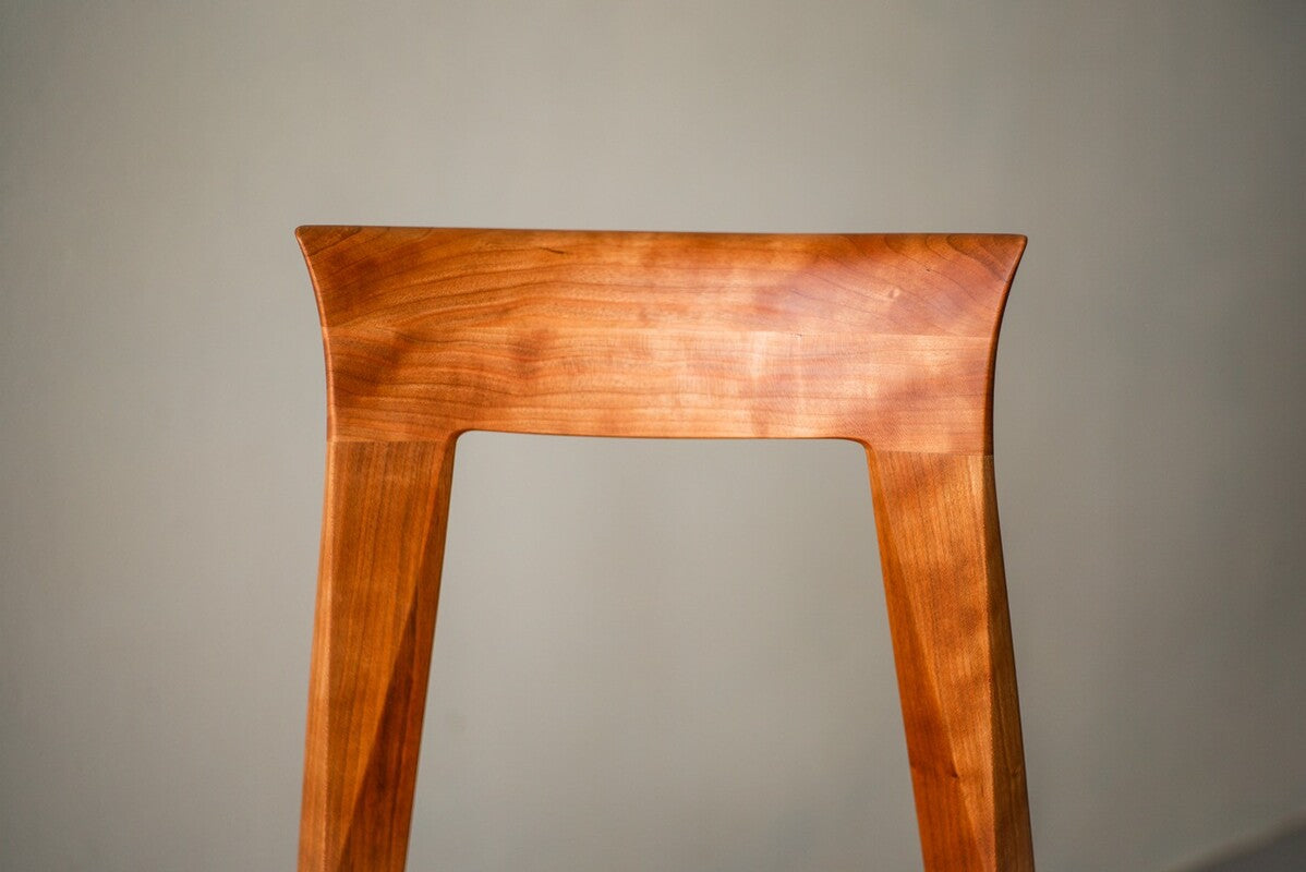 giragira sim chair / cherry / 5252