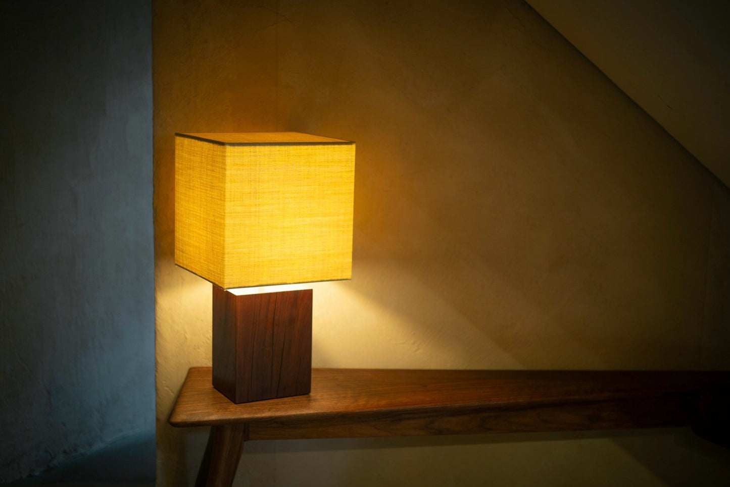 lamp / walnut 0522