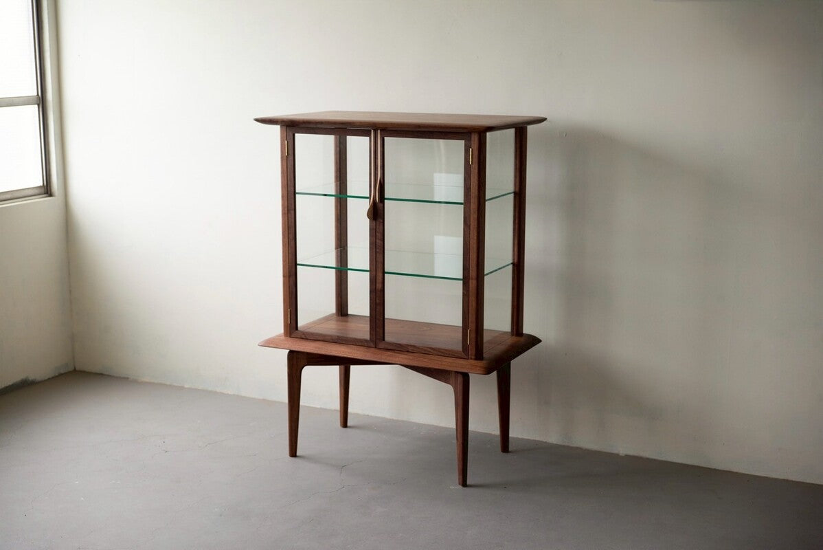 hyuece glass cabinet/ half size 5261