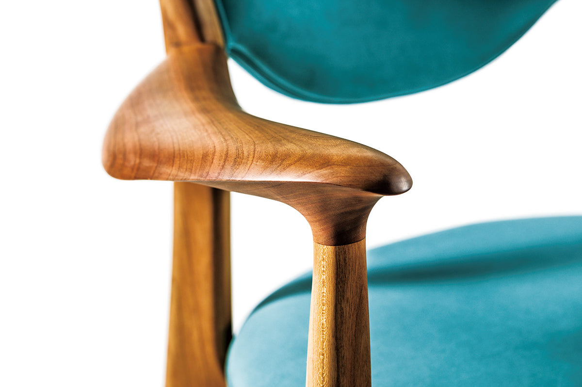 curva chair