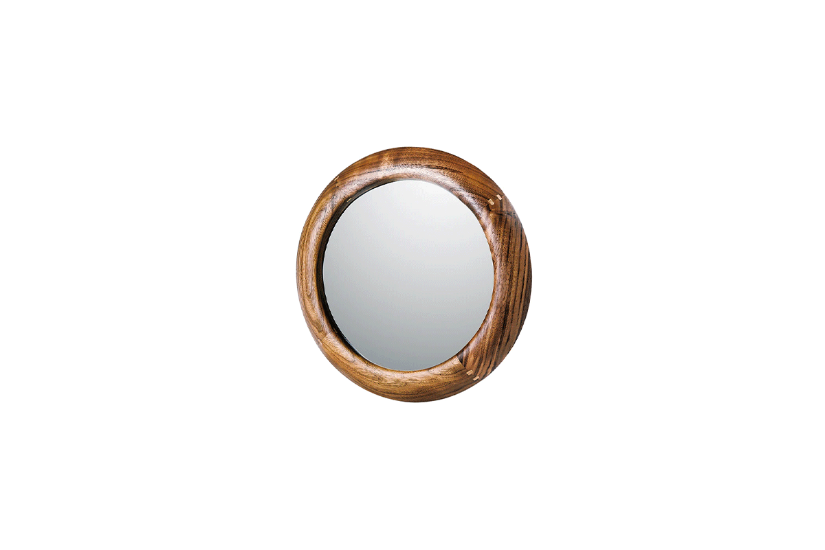 Maru mirror