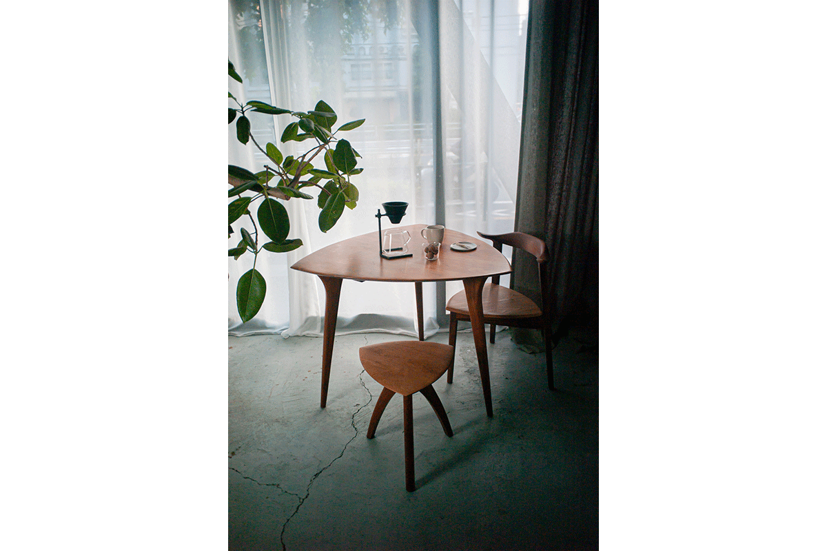 pick stool