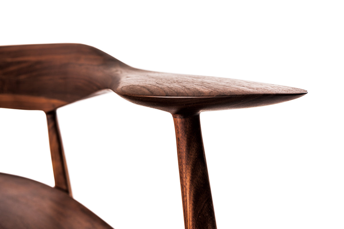 tie chair