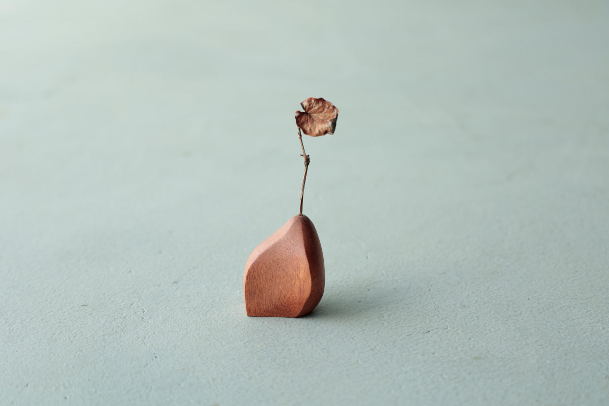 【若い衆作品】  ishikoro vase　武内舞子