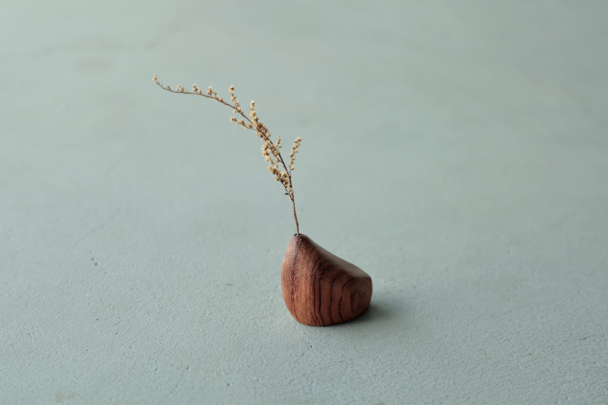 【若い衆作品】  ishikoro vase　武内舞子