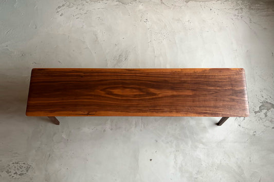 bench / walnut / 5056