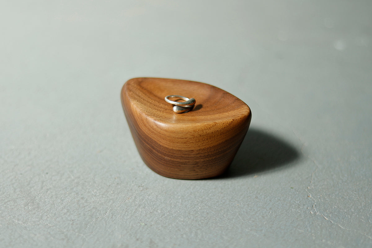 【若い衆作品】ukishima/ walnut　小栗 凜　