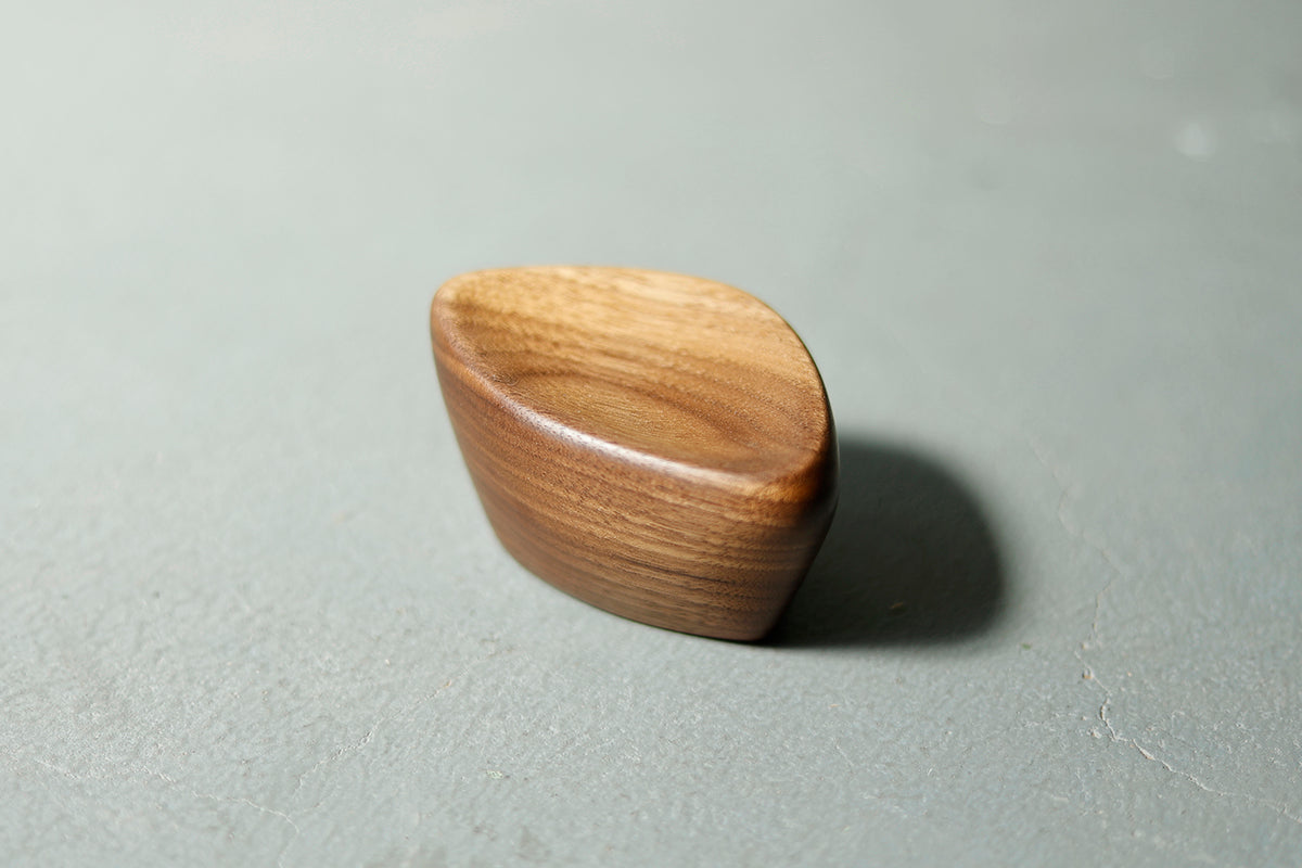 【若い衆作品】ukishima/ walnut　小栗 凜　