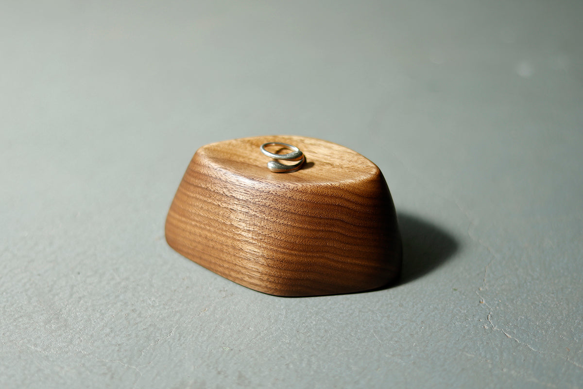 【若い衆作品】ukishima/ walnut　小栗 凜　