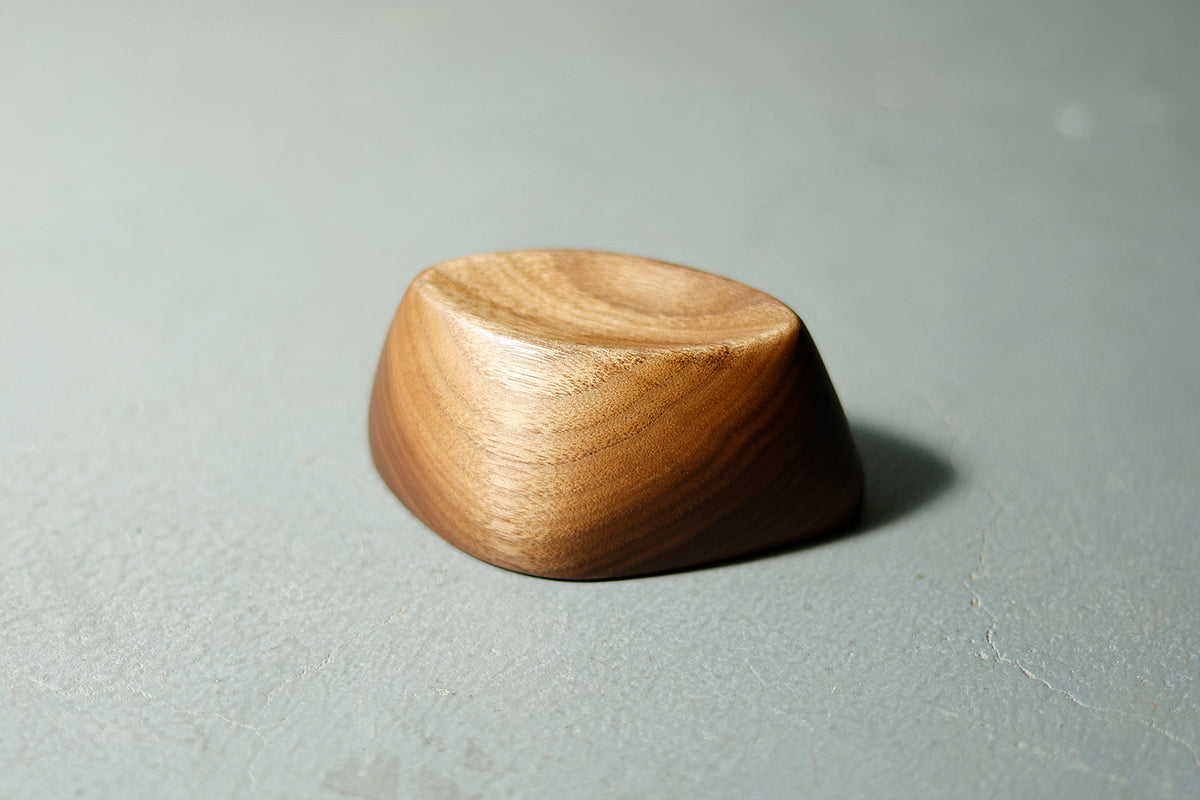 【若い衆作品】ukishima/ walnut　小栗 凜　