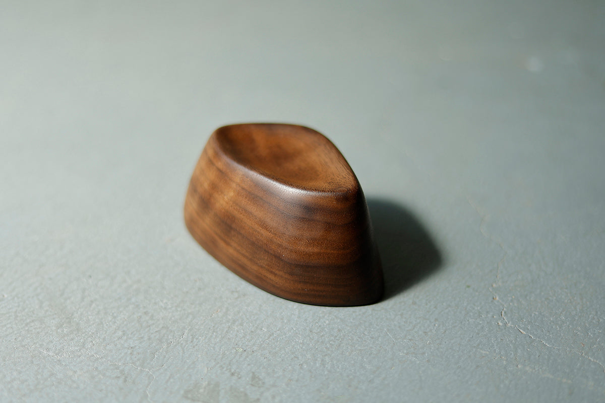 【若い衆作品】ukishima/ walnut　小栗 凜　