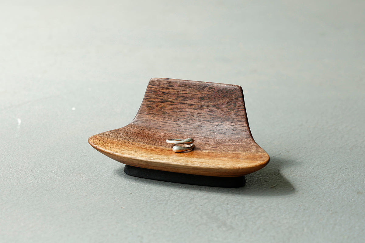 【若い衆作品】Ring Chair (low)　小栗 凜　