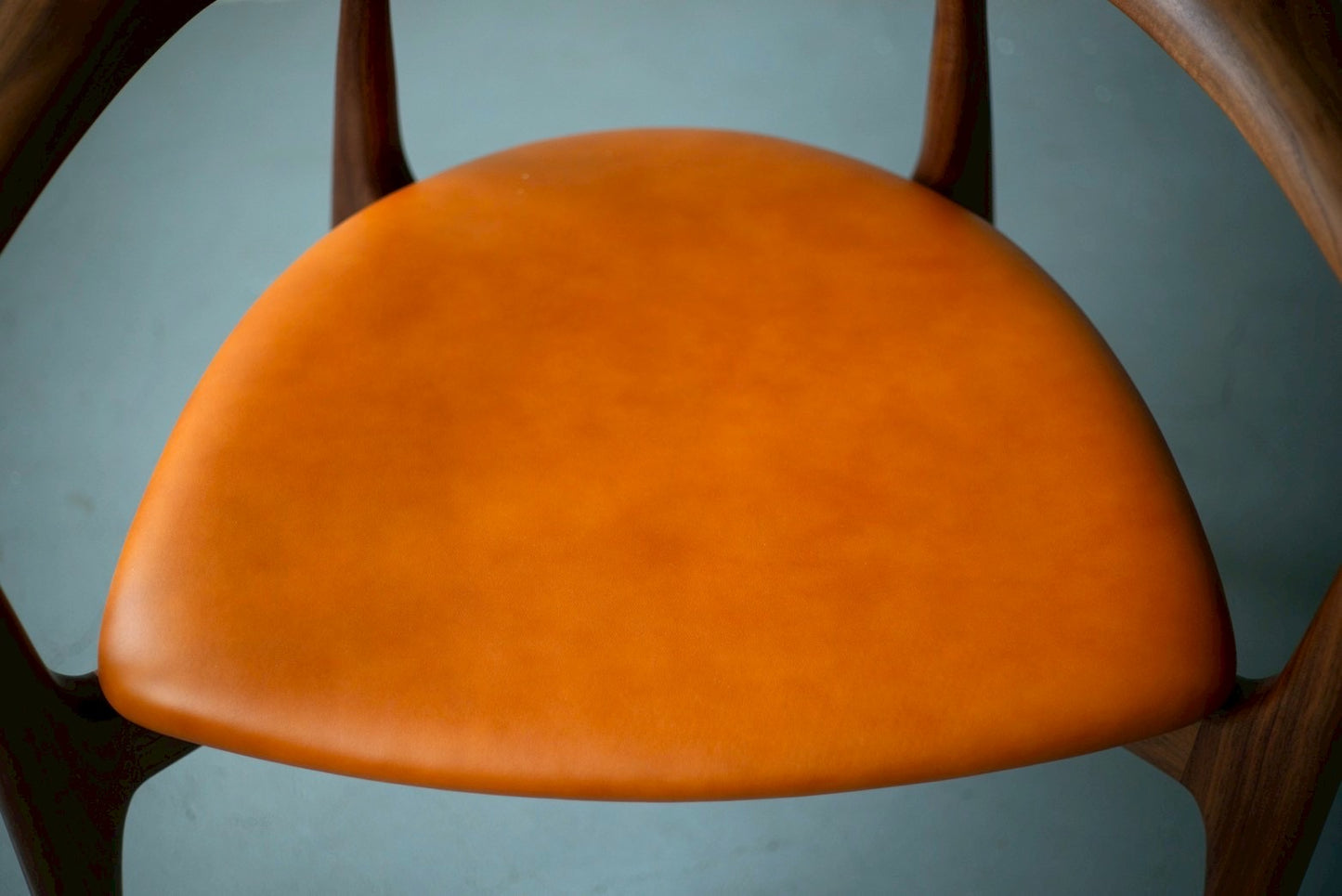 旧cocoda chair /  leather seat