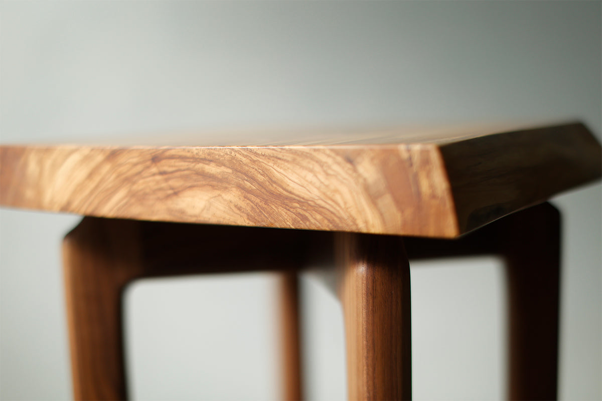 一枚板 flower stand オリーブ　4669