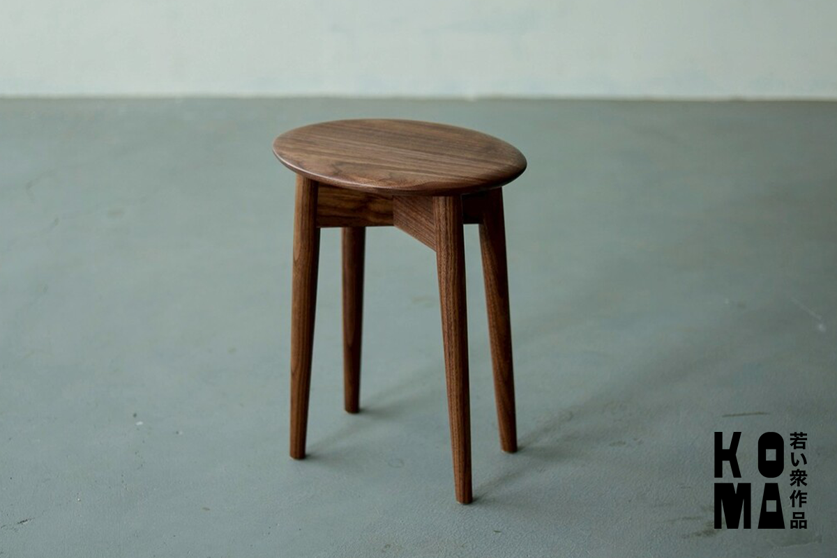 【若い衆作品】  oval stool 　藤井　大暉