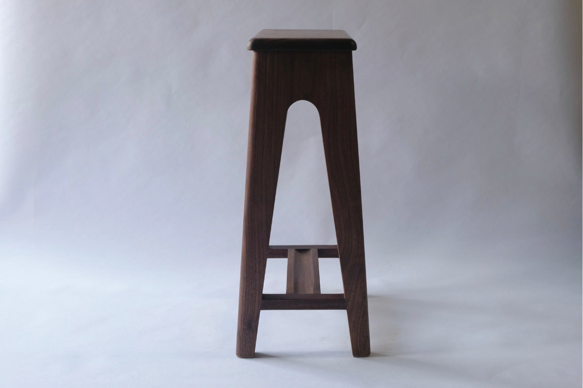 【若い衆作品】 本立てstool.ver2　藤井大暉