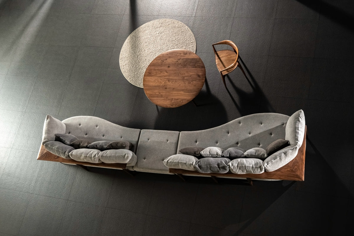 mare sofa