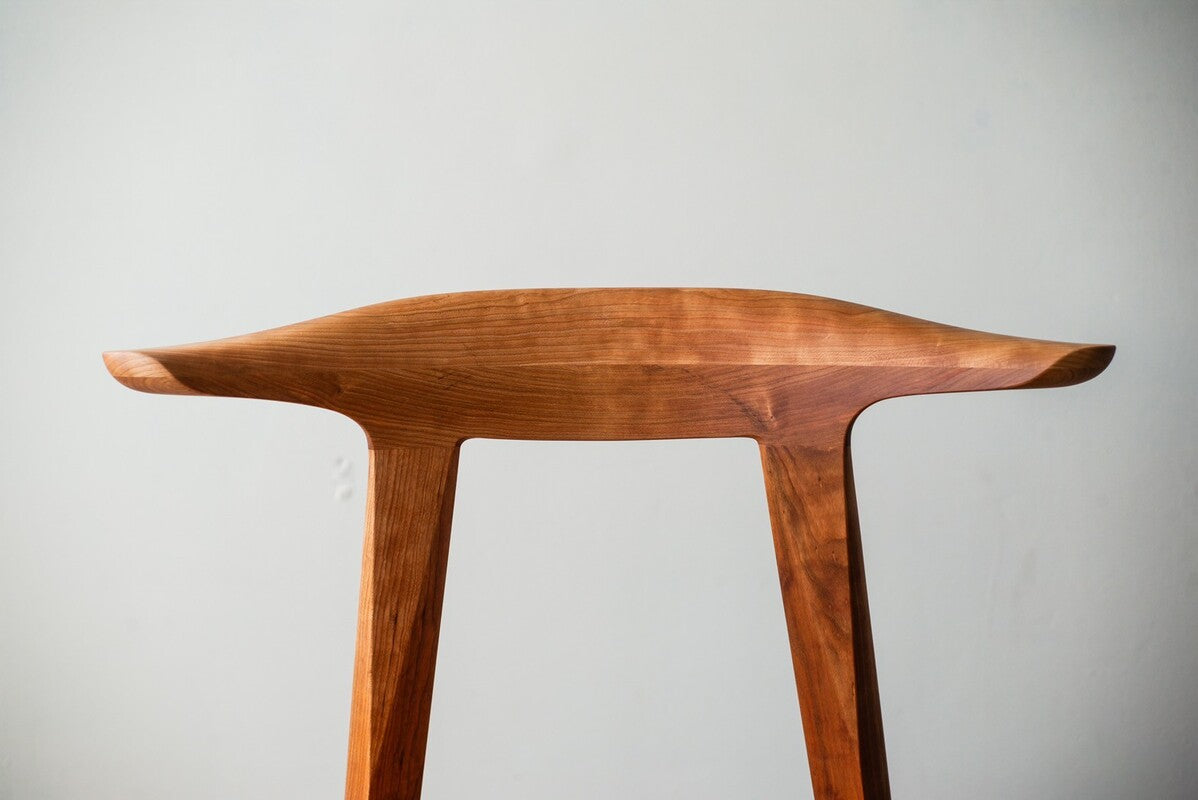 giragira sim arm chair / cherry / 5251