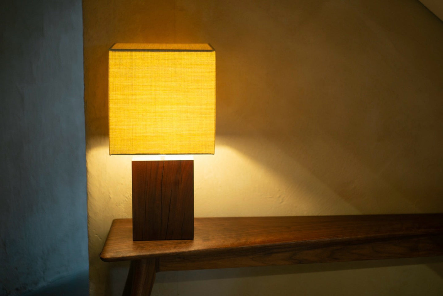 lamp / walnut 0522