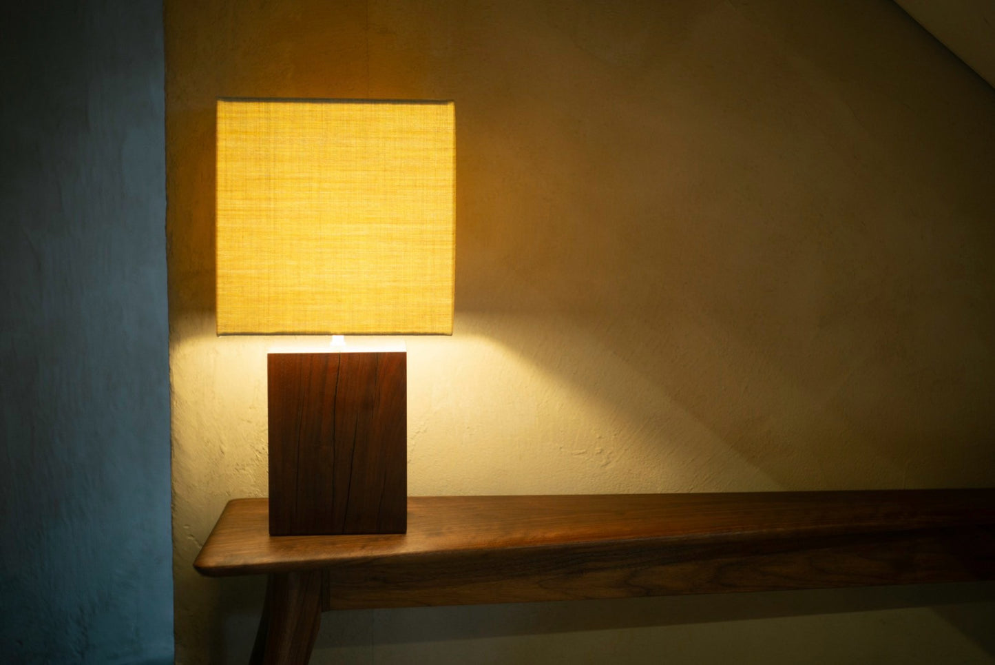 lamp / walnut 0522