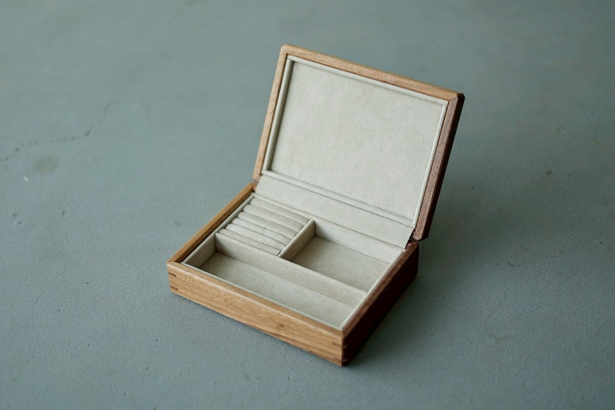 【若い衆作品】jewelry case　髙橋こころ