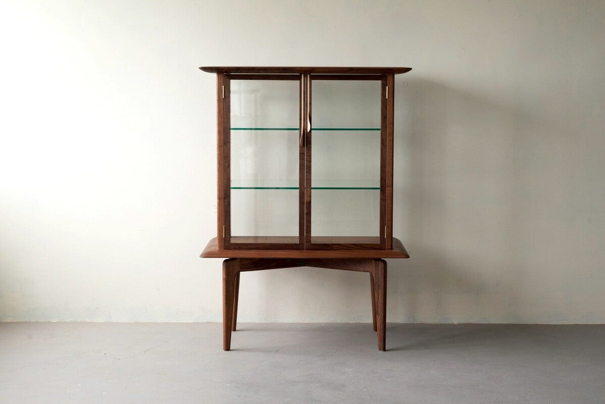 hyuece glass cabinet/ half size 5262