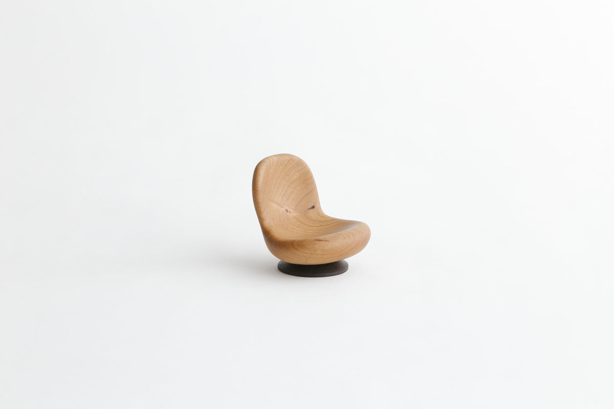 [Young Works] Ring Chair by Rin Oguri