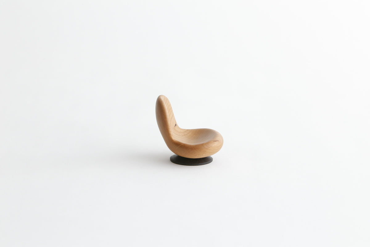 [Young Works] Ring Chair by Rin Oguri
