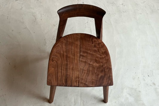 sim chair / walnut / 5051