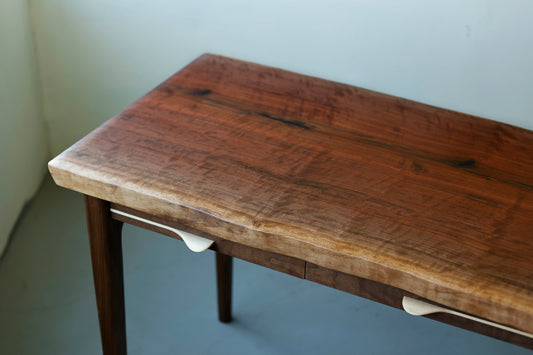 desk W1000 / walnut 5352