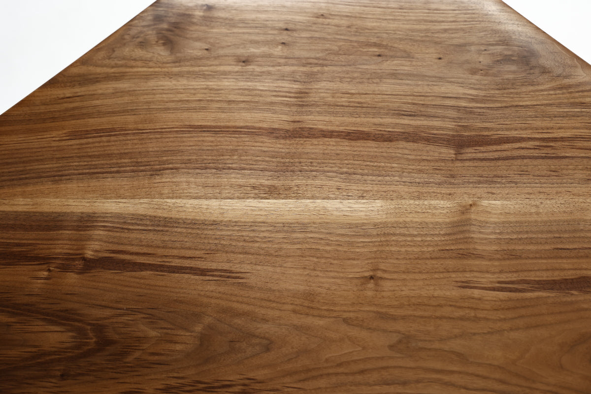 八角形 table 3475【 激しい木目と白太のストライプが特徴のテーブル 】　