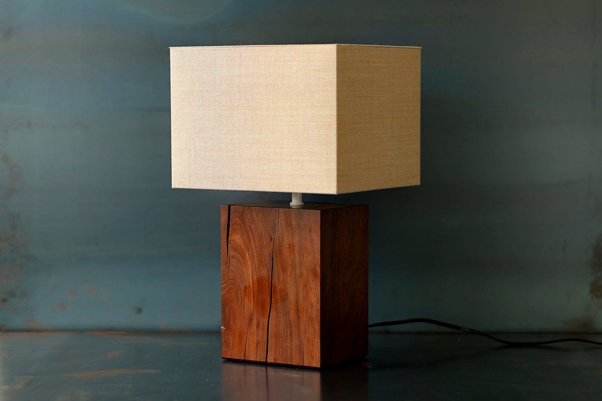 lamp / walnut 0521