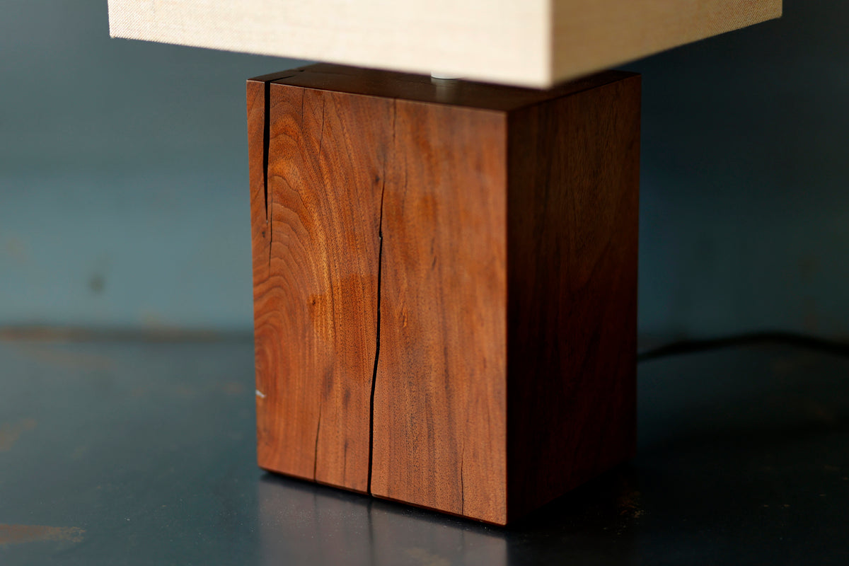 lamp / walnut 0521