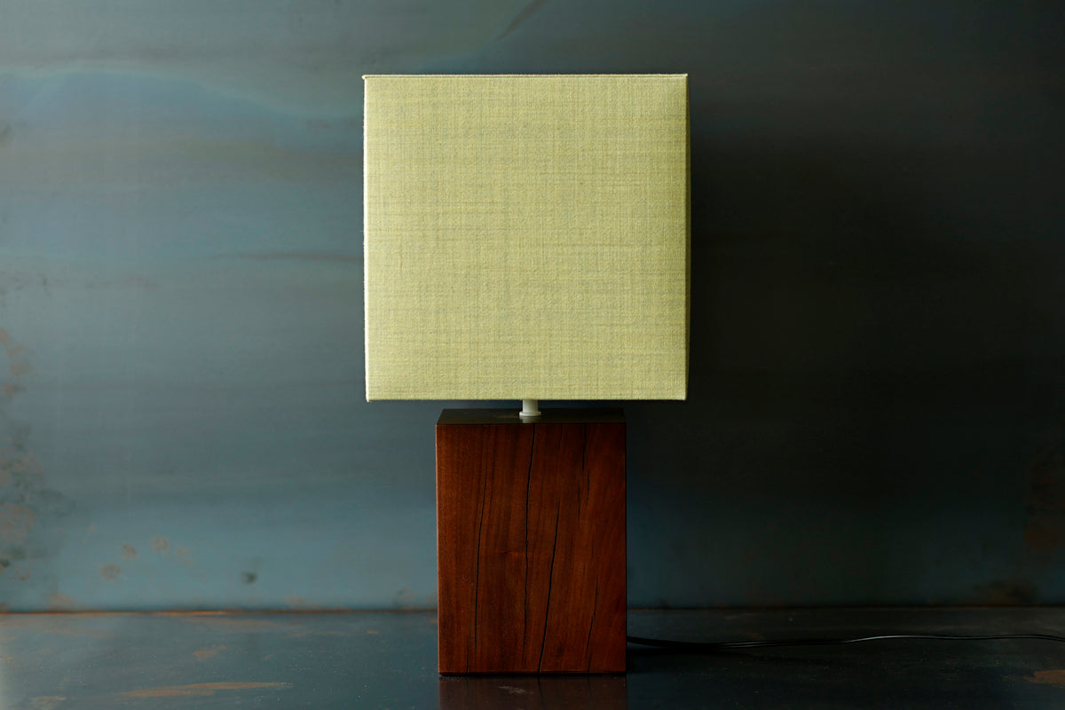 lamp / walnut 0522