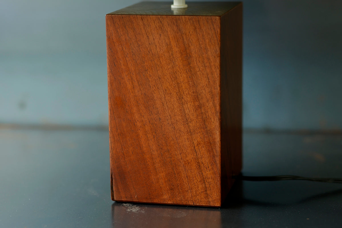lamp / walnut 0522