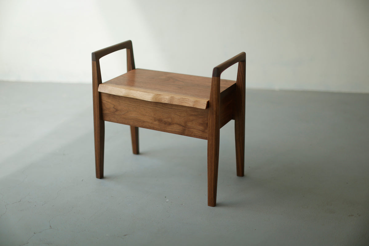 一枚板 genkan stool / walnut / 5145