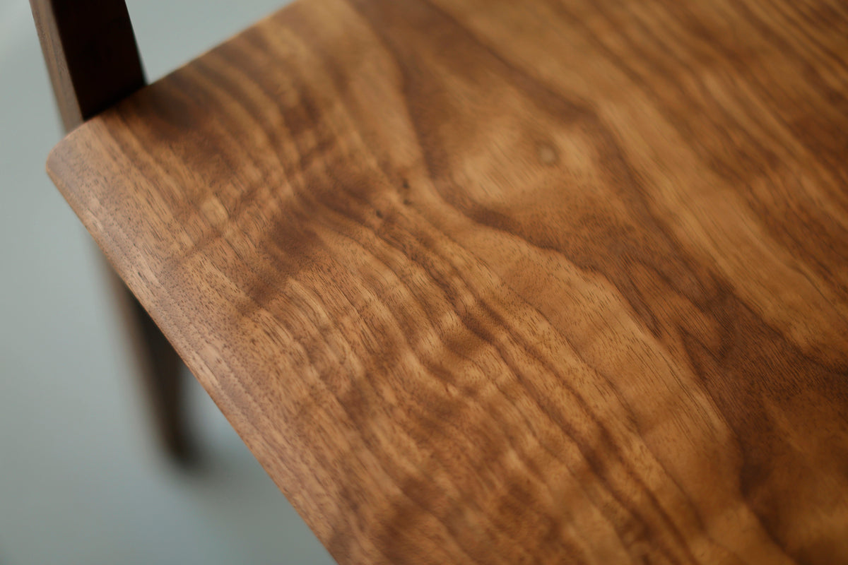 genkan stool / walnut / 5143