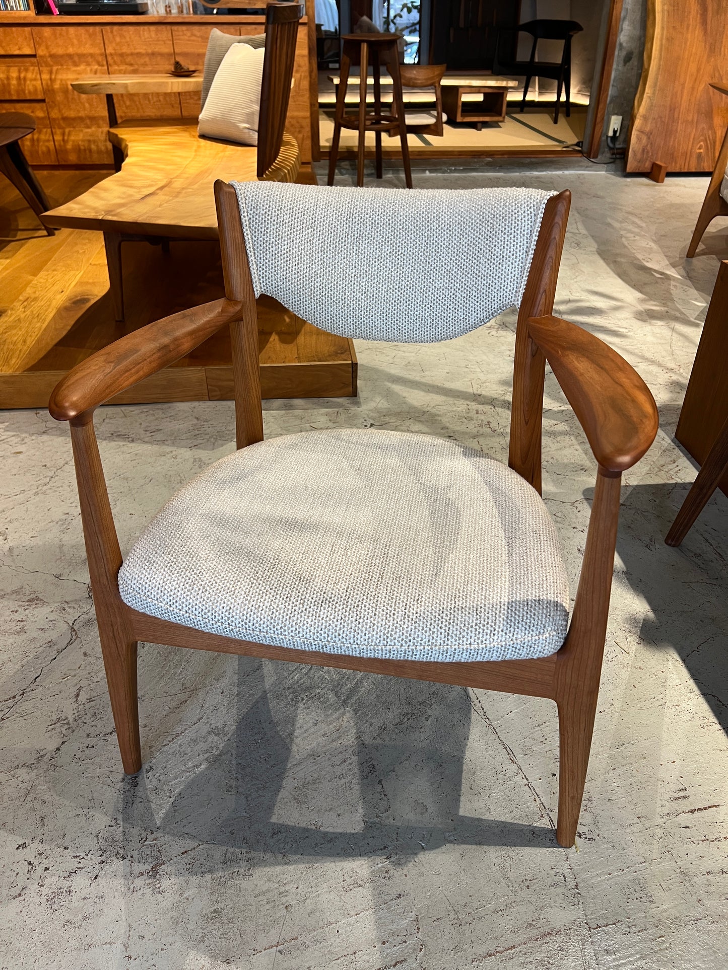 curva chair CH 4417【 展示品 】