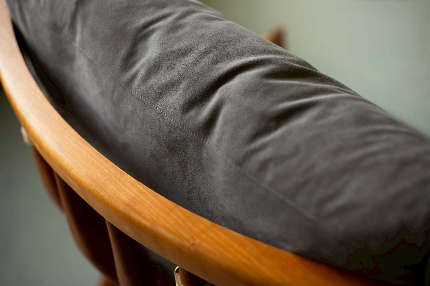 relax sofa+ottoman / cherry