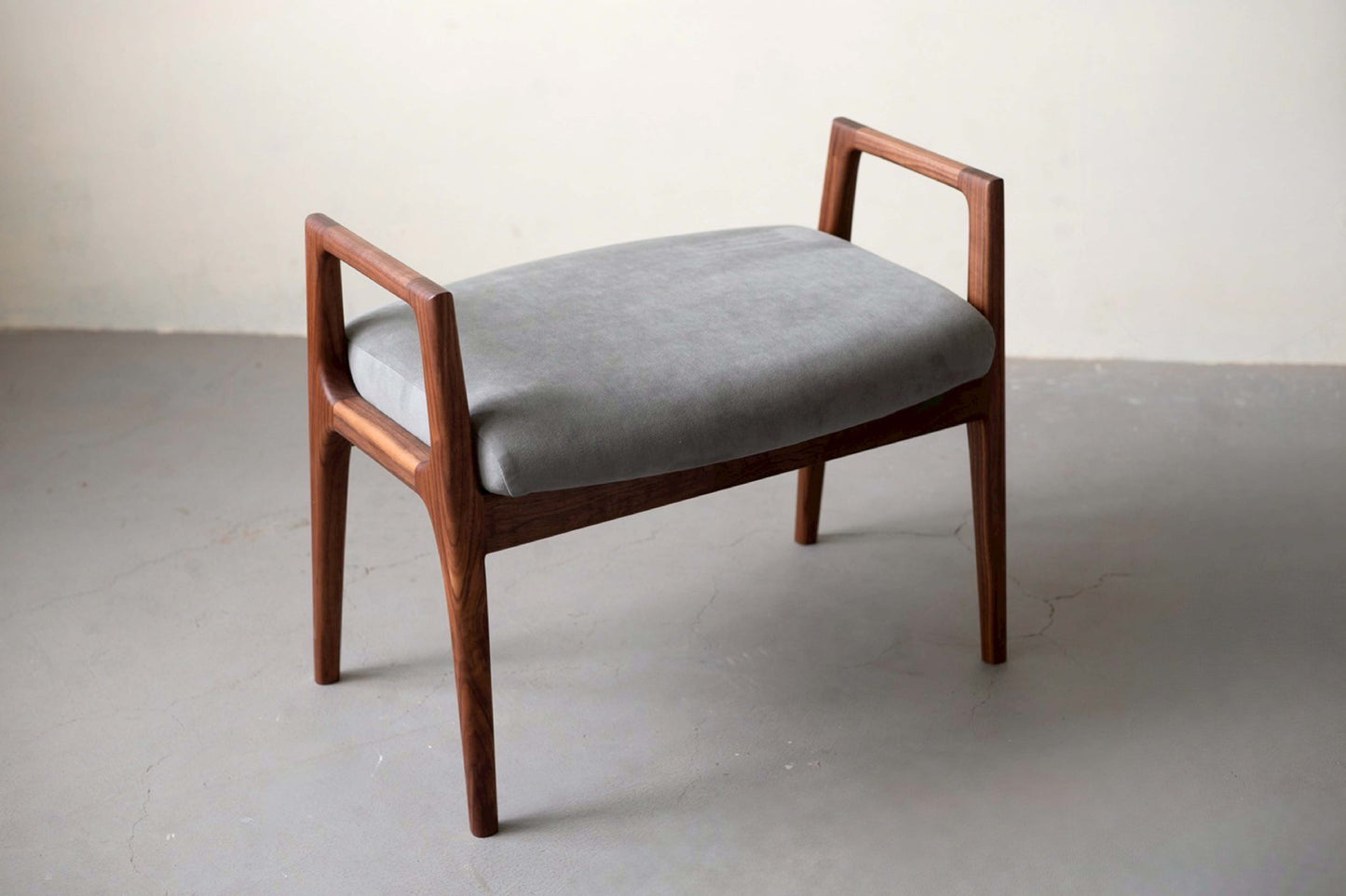 relax sofa+ottoman / walnut