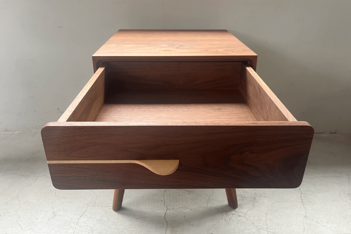 hyuece side chest（展示品/3574)