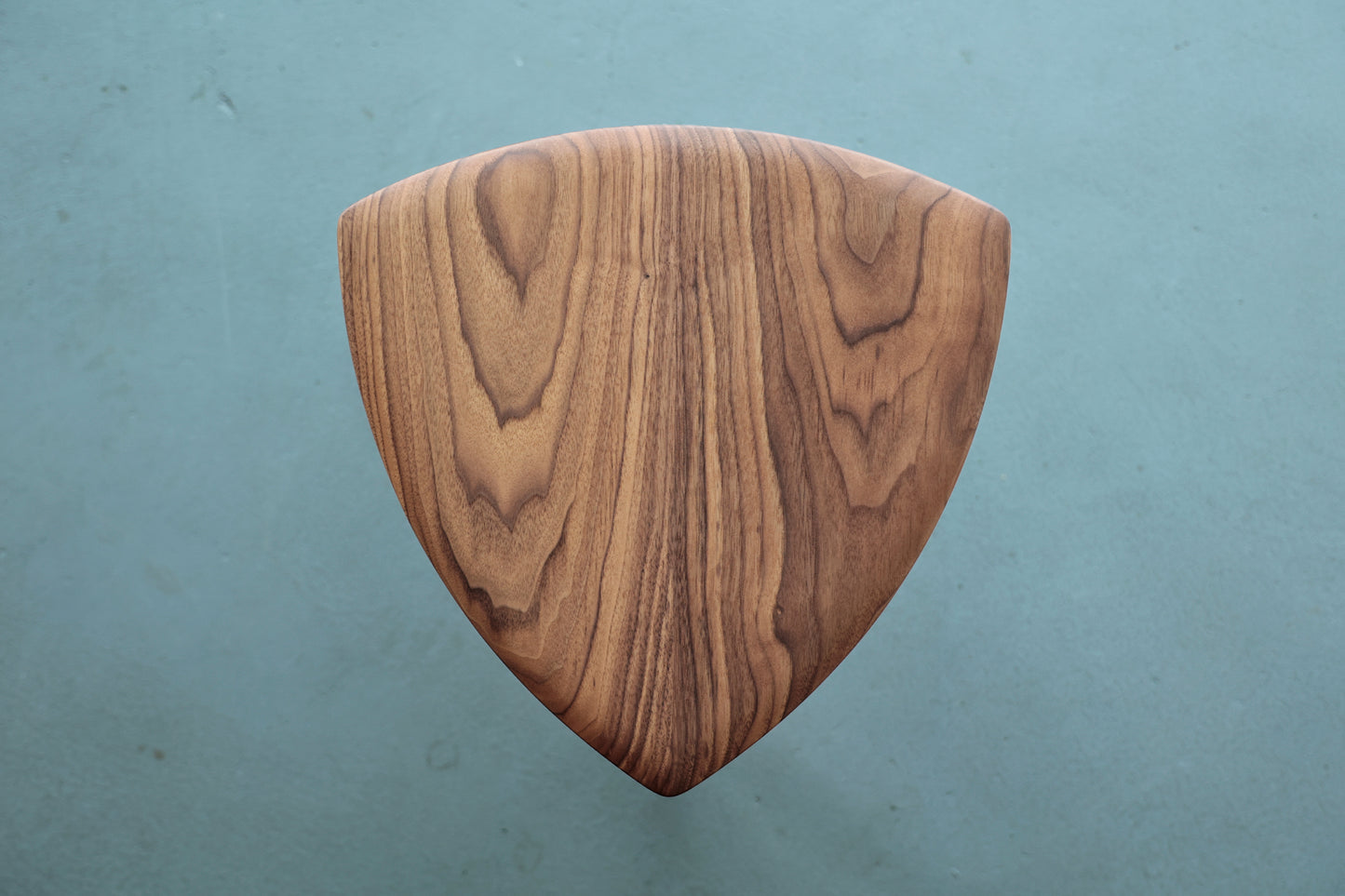 Pick stool / walnut [In stock]