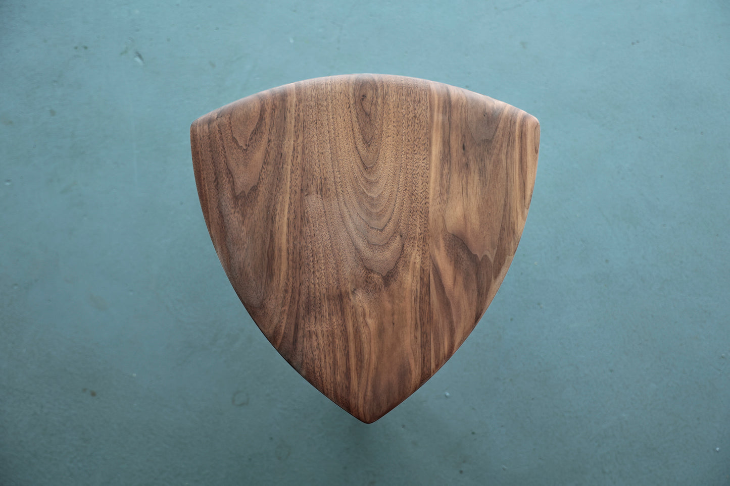 Pick stool / walnut [In stock]
