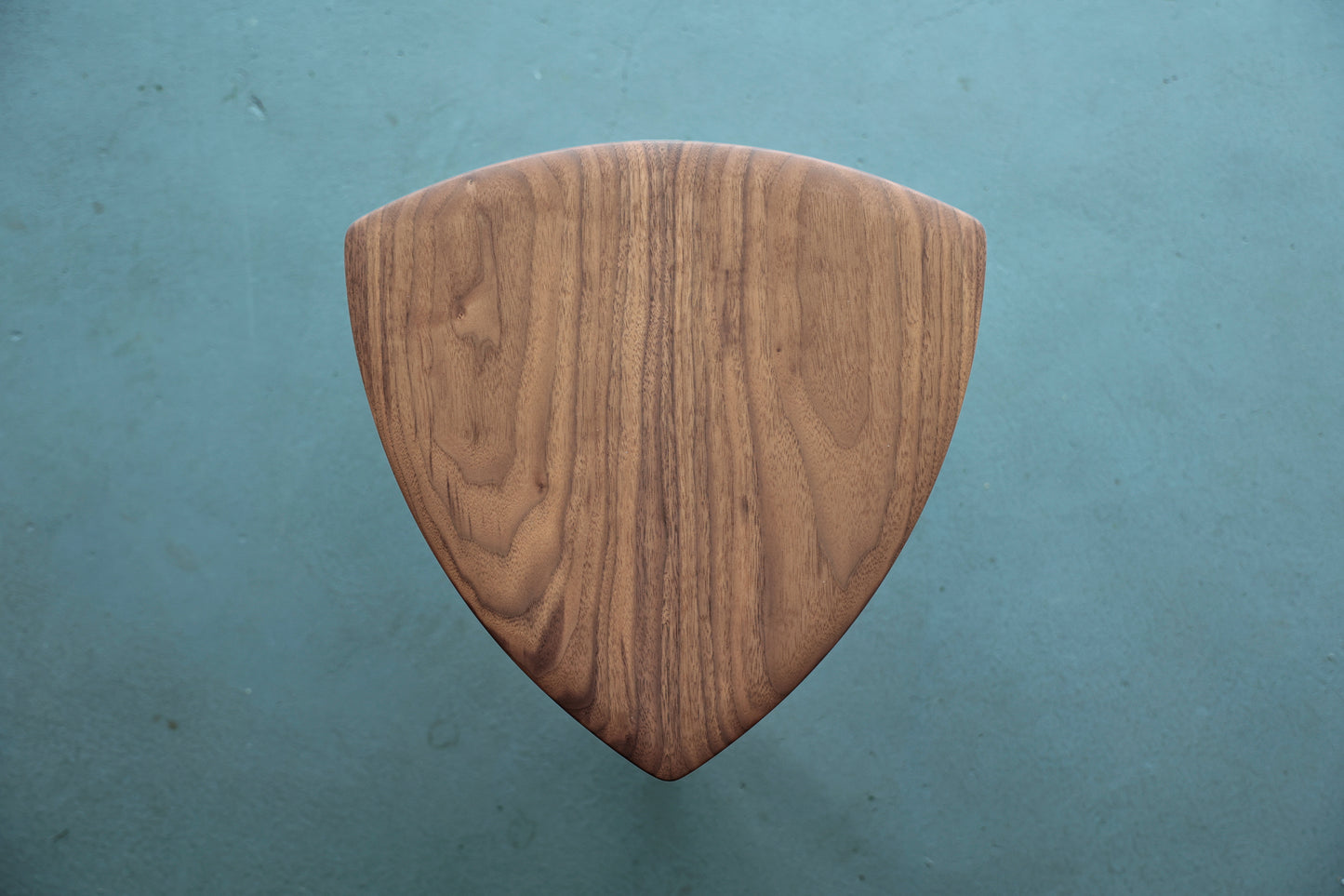 Pick stool / walnut [In stock]