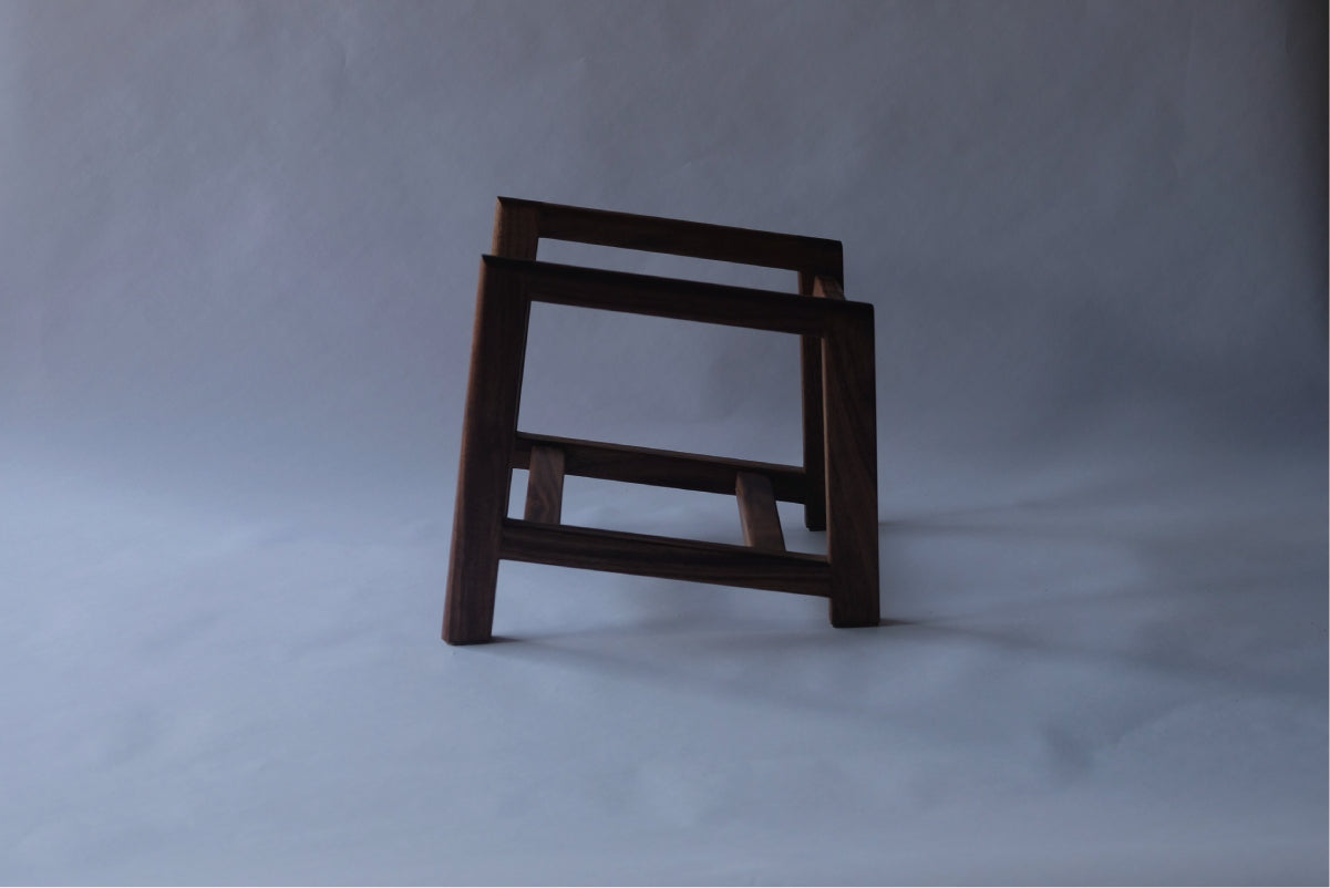 【若い衆作品】record stand/ ウォールナット　佐藤天