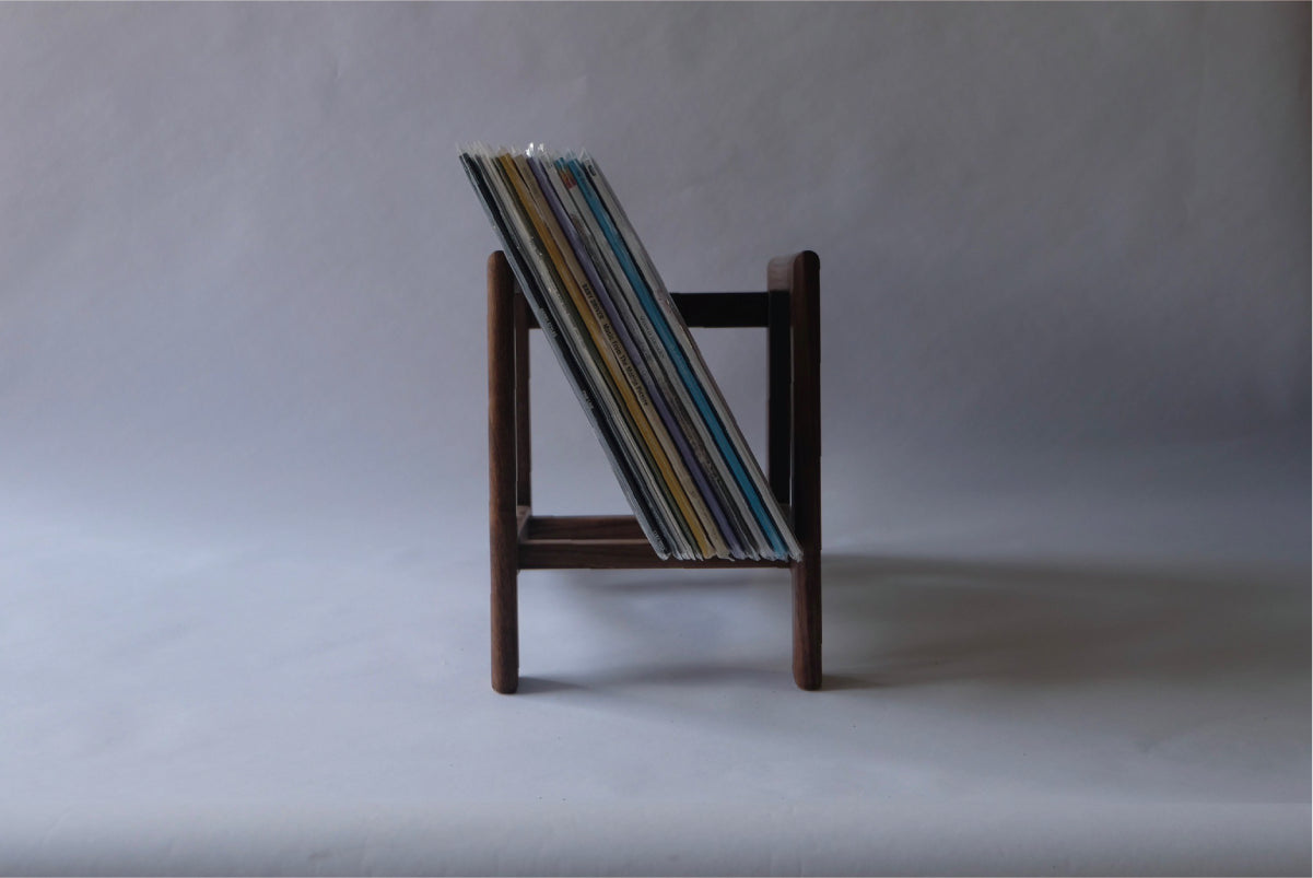【若い衆作品】record stand/ ウォールナット　佐藤天