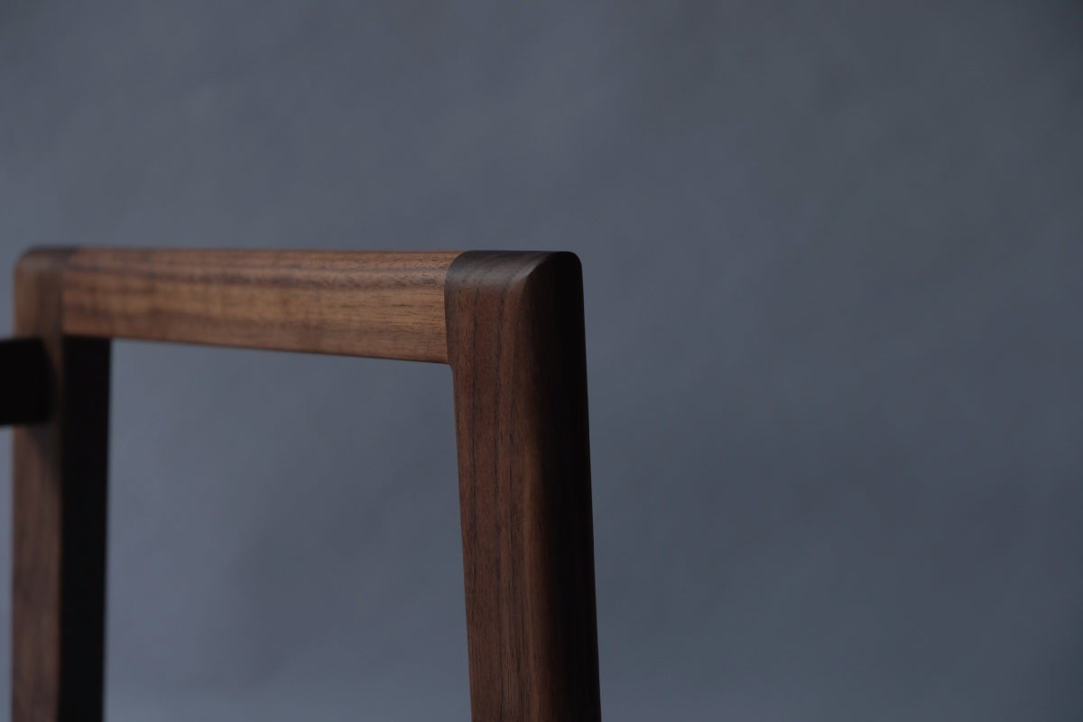 【若い衆作品】record stand/ ウォールナット　佐藤天