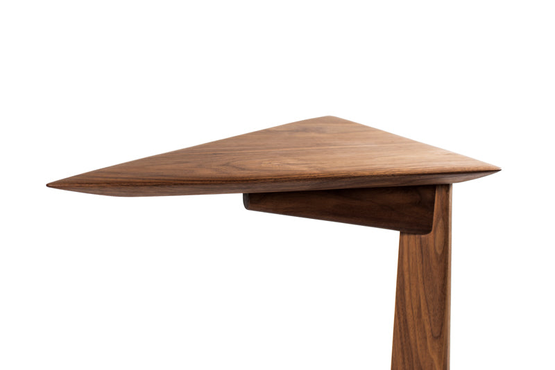 side table sankaku